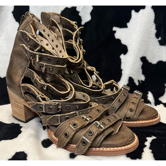 Freebird By Steven Women’s Cassandra Heeled Sandals Size 9 - Grey - Picture 2 of 9